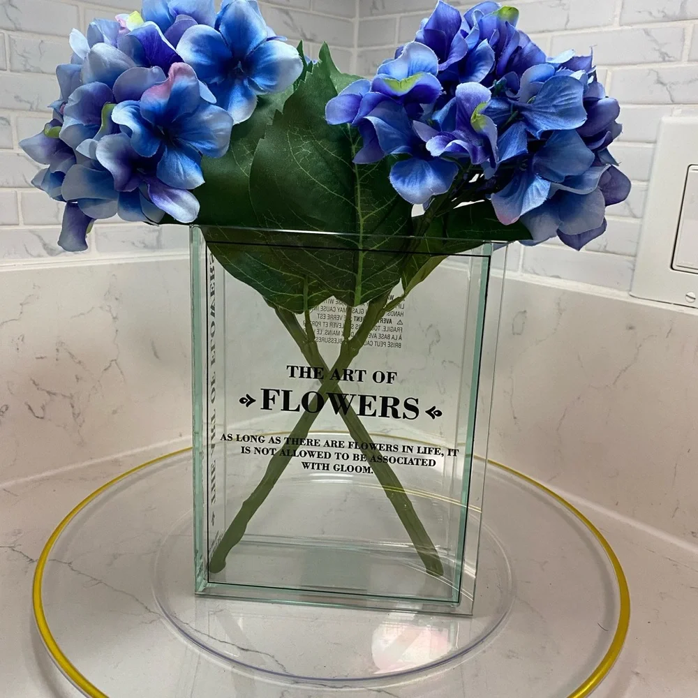 The Art of Flowers Glass Art Piece